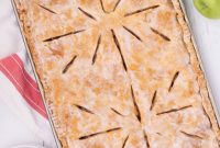 Homemade Apple Slab Pie