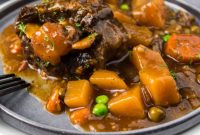 Braised Oxtail in a Slow Cooker