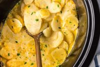 Creamy Slow Cooker Scalloped Potatoes