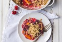Golden Summer Fruit Crisp
