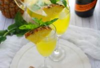 Prosecco Pineapple Sparkler