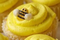 Buzz-Worthy Bee Cupcake Toppers