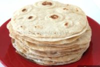 Light and Healthy Homemade Flour Tortillas