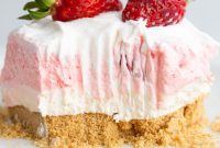 Strawberry Dream Lasagna