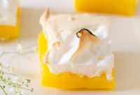 Sunshine Lemon Meringue Bars
