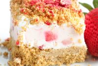 Luscious No-Bake Strawberry Treats