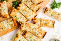 Melted Garlic Cheese Bread