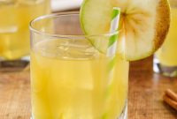 Cinnamon Applesauce Cocktail
