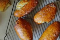 Warm Pretzel Ham & Cheese Melts