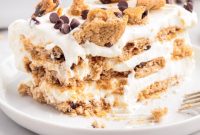 Creamy Chocolate Chip Cookie Dream Cake