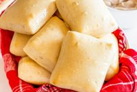 Mouthwatering Texas Roadhouse Rolls