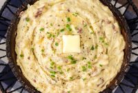 Whipped Garlic Potatoes