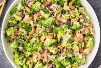 Fresh Broccoli Cashew Crunch