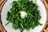 Nutrient-Rich Steamed Spinach