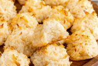 Coconut Macaroon Delights