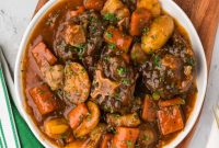 Fall-Off-The-Bone Instant Pot Oxtail