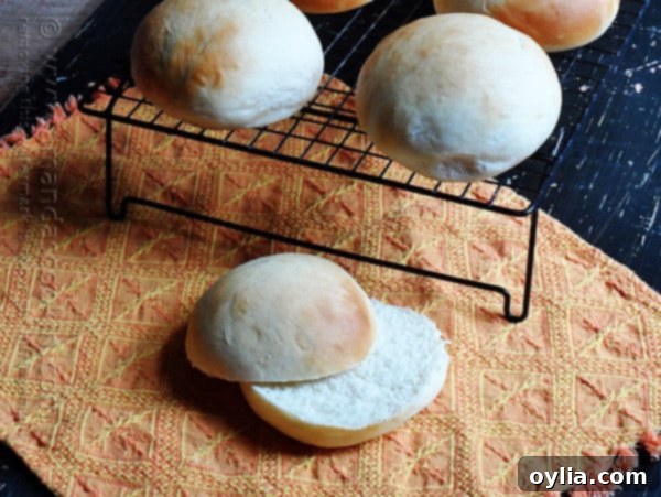 Recipe for Homemade Hamburger Buns - Amanda's Cookin' @aformaro