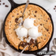 chocolate chip cookie skillet