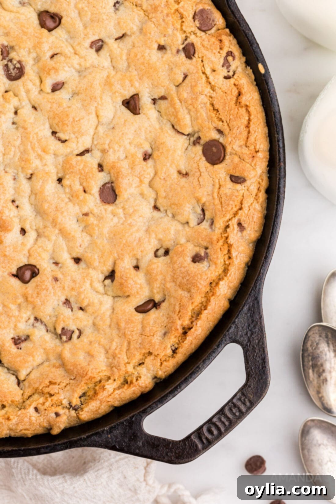 chocolate chip cookie skillet