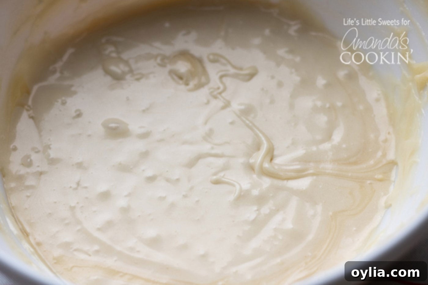 Bowl of cream cheese frosting