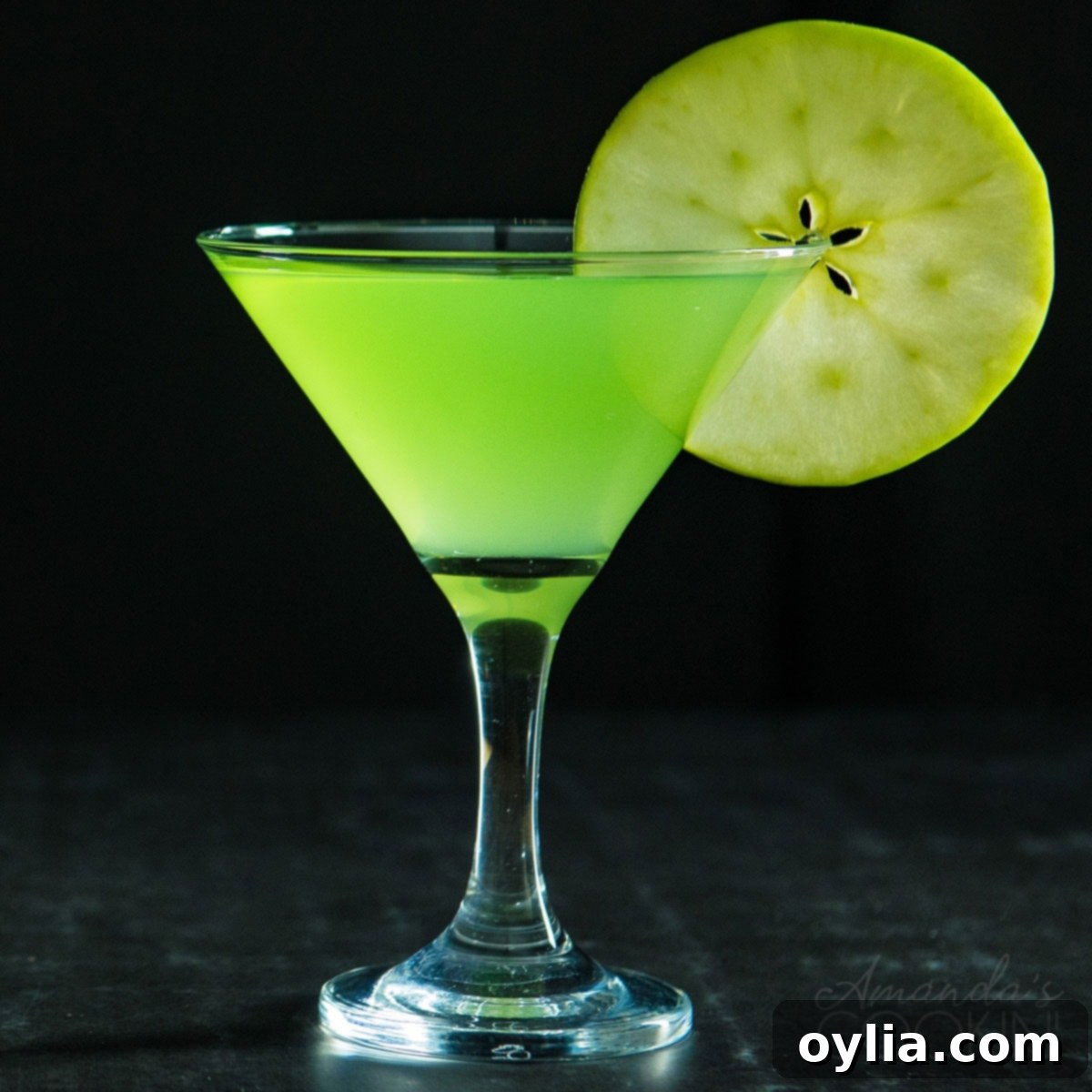 appletini on a dark background