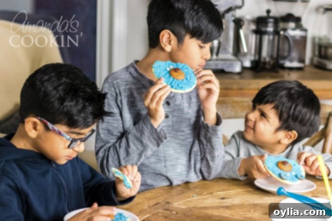 kids eating Boomer cookies