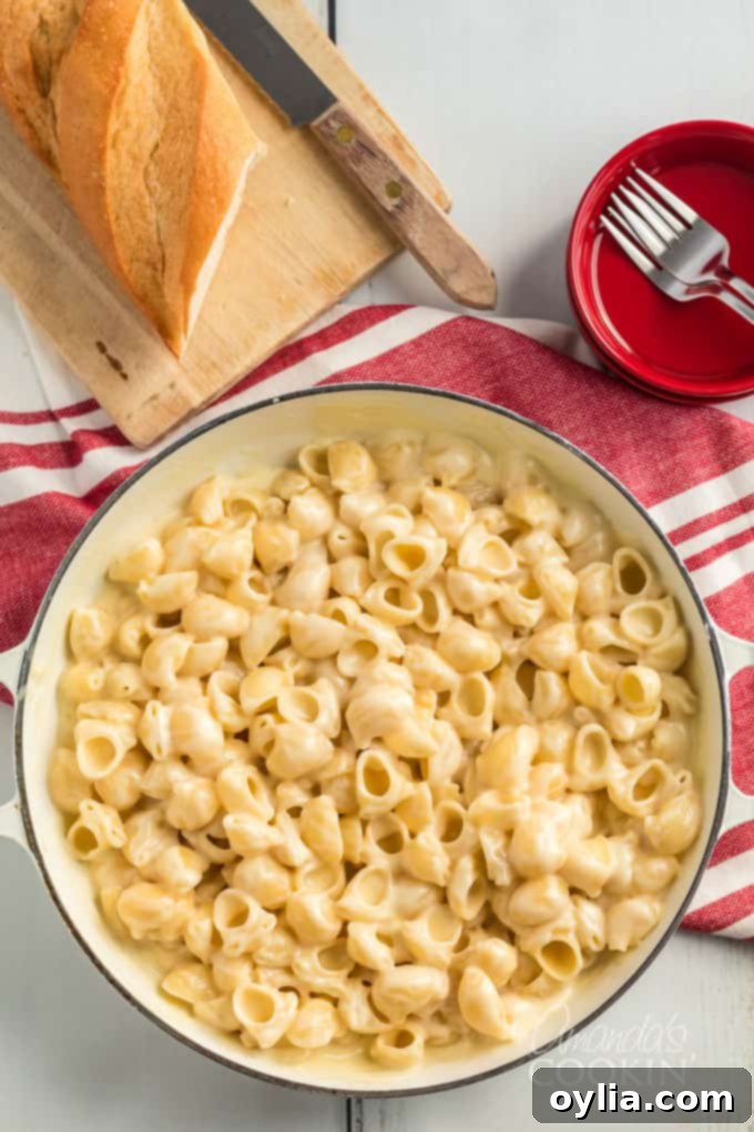 large pot with panera mac and cheese recipe