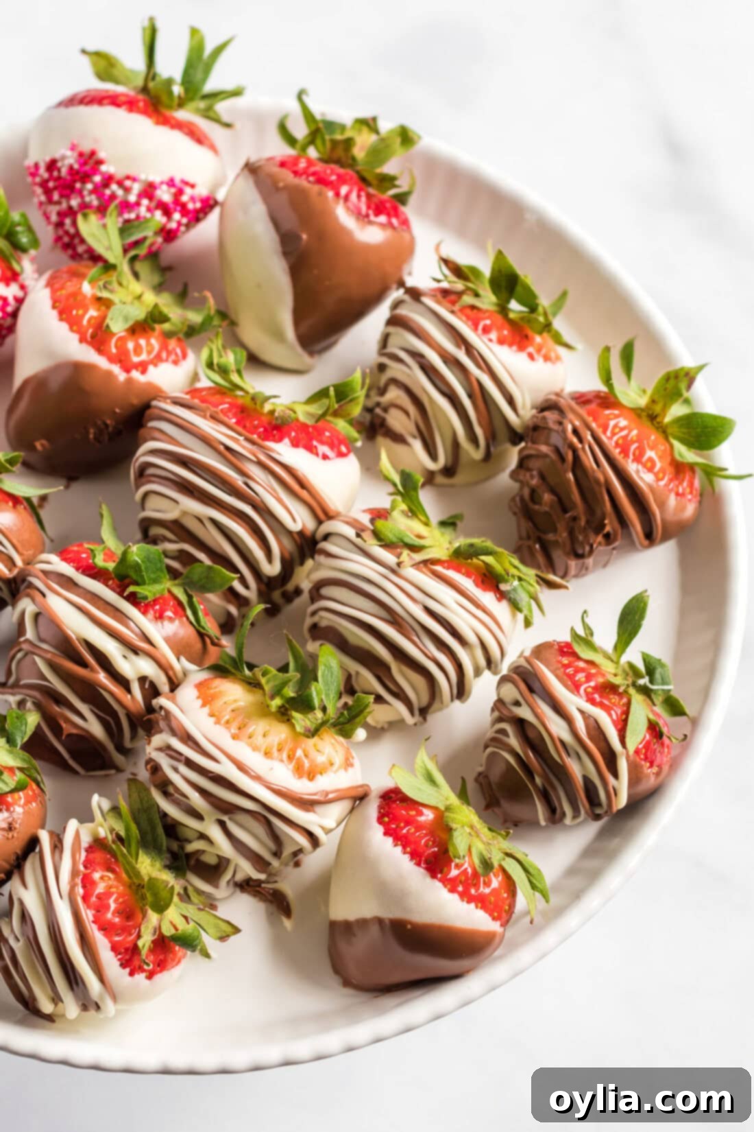 Close up photo of a plate of Chocolate Covered Strawberries