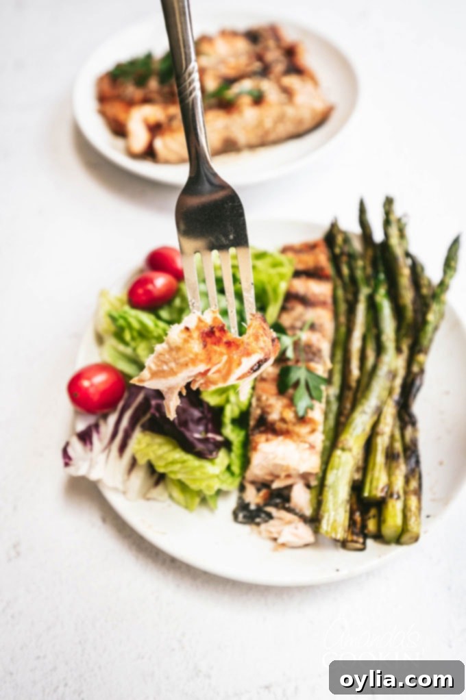 Succulent Grilled Salmon 9 grilled salmon on a fork