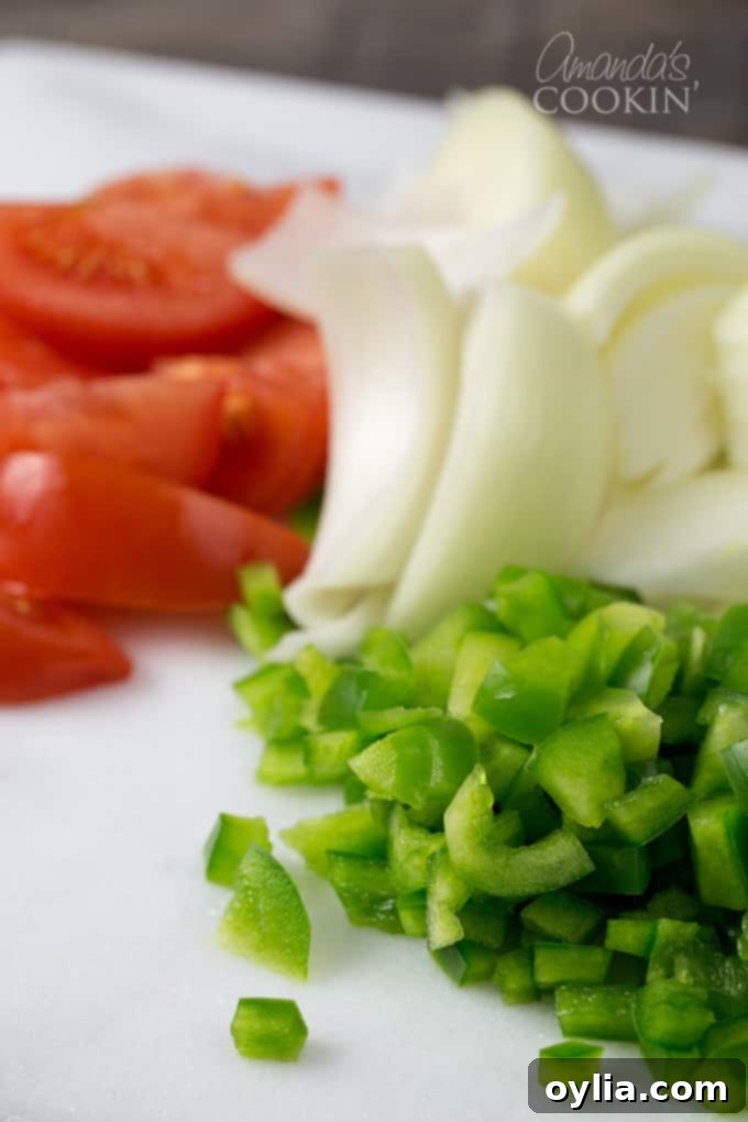 Combine oyster sauce, soy sauce, sugar and cornstarch and set aside.