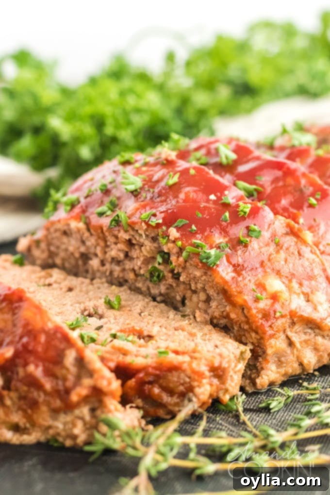sliced meatloaf with ketchup glaze
