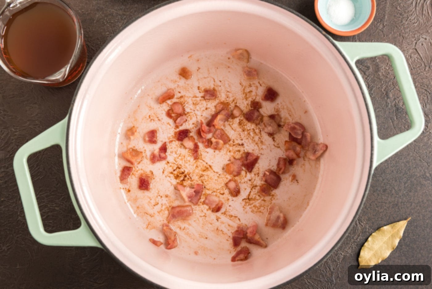 cooking bacon in a dutch oven