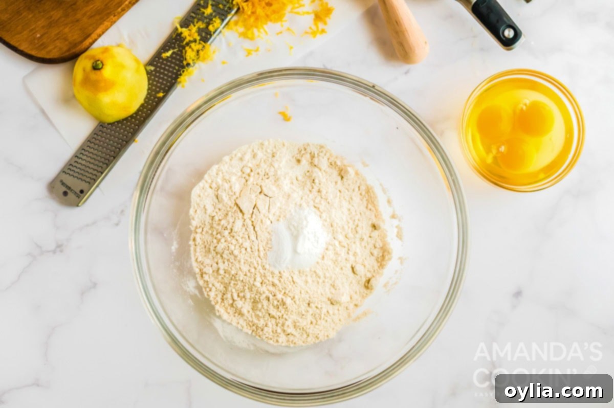 dry ingredients in a glass bowl, perfectly mixed