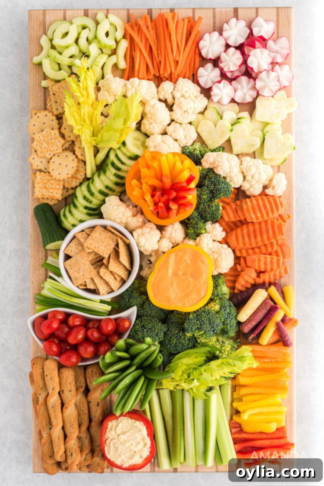 tray of decorative vegetables