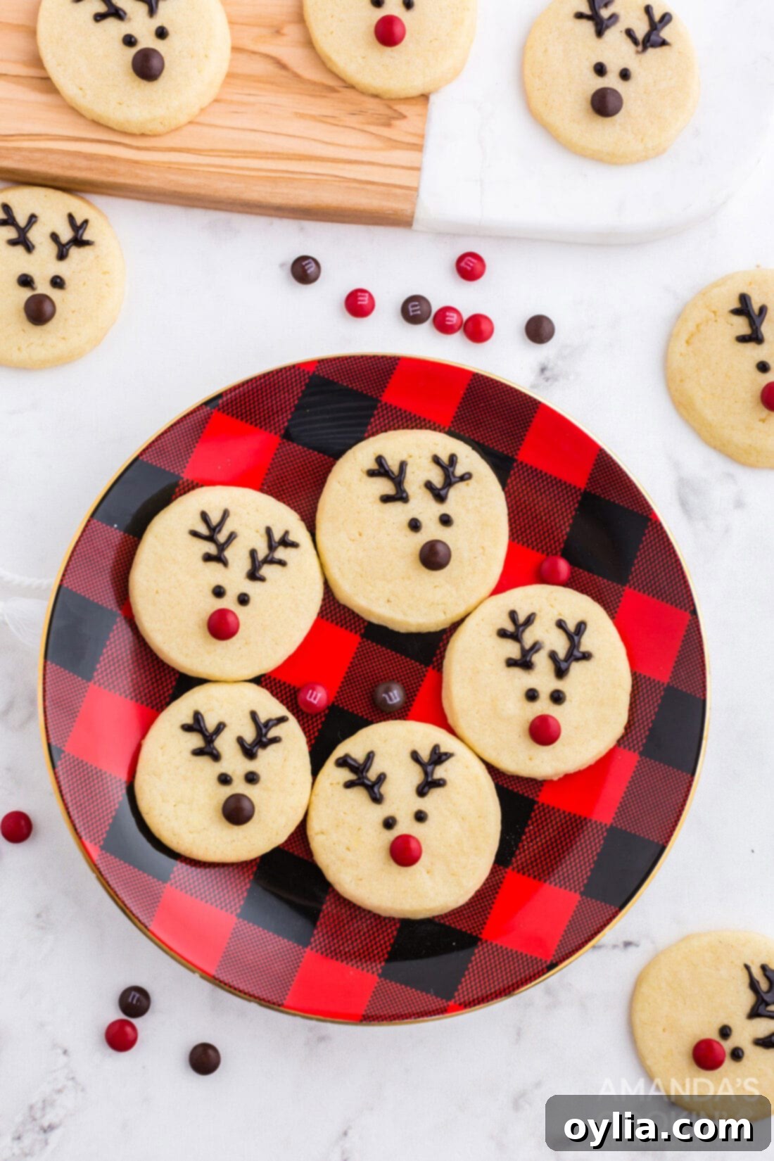 plate of reindeer cookies