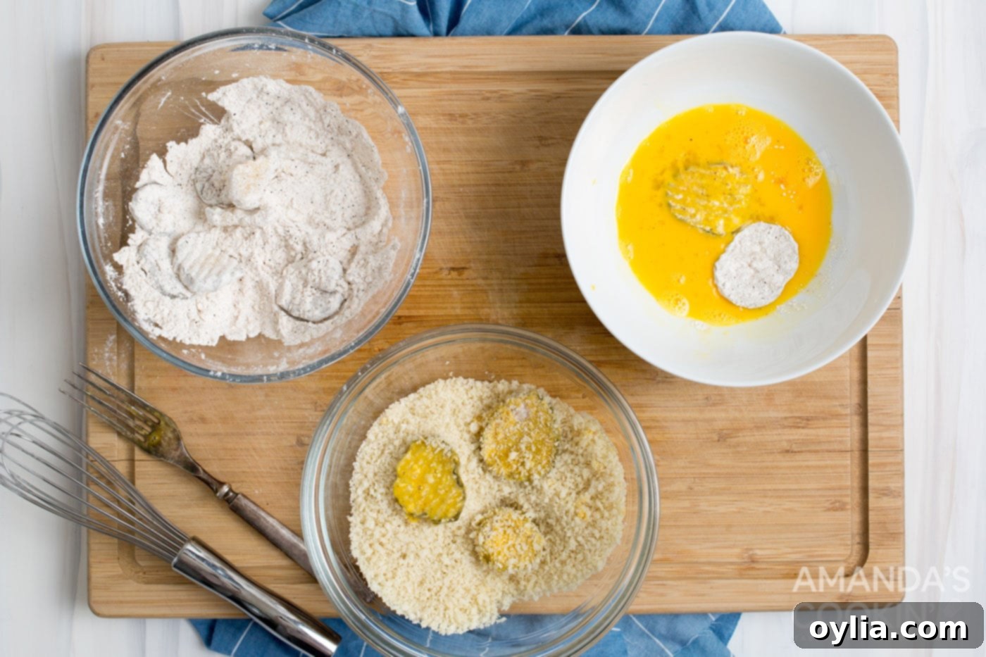 Step-by-step image showing pickle chips being dipped in egg, then panko breadcrumbs, after being coated in flour.