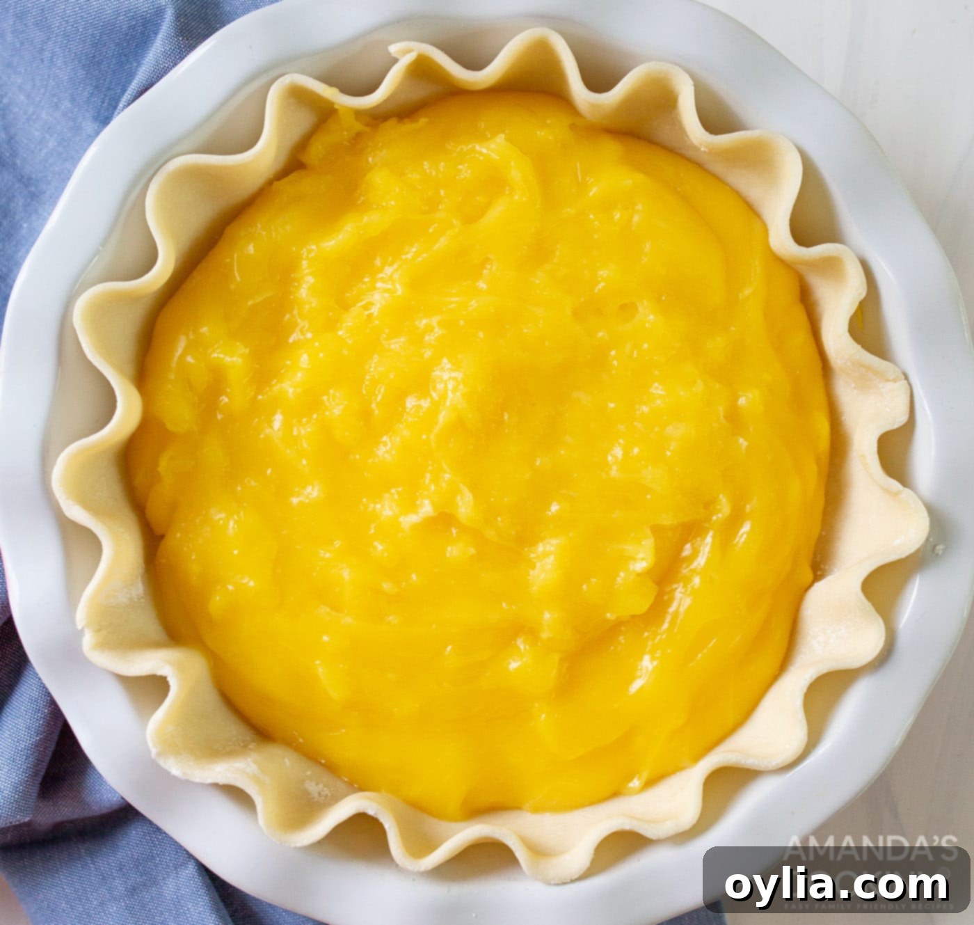 lemon meringue pie filling in pie plate