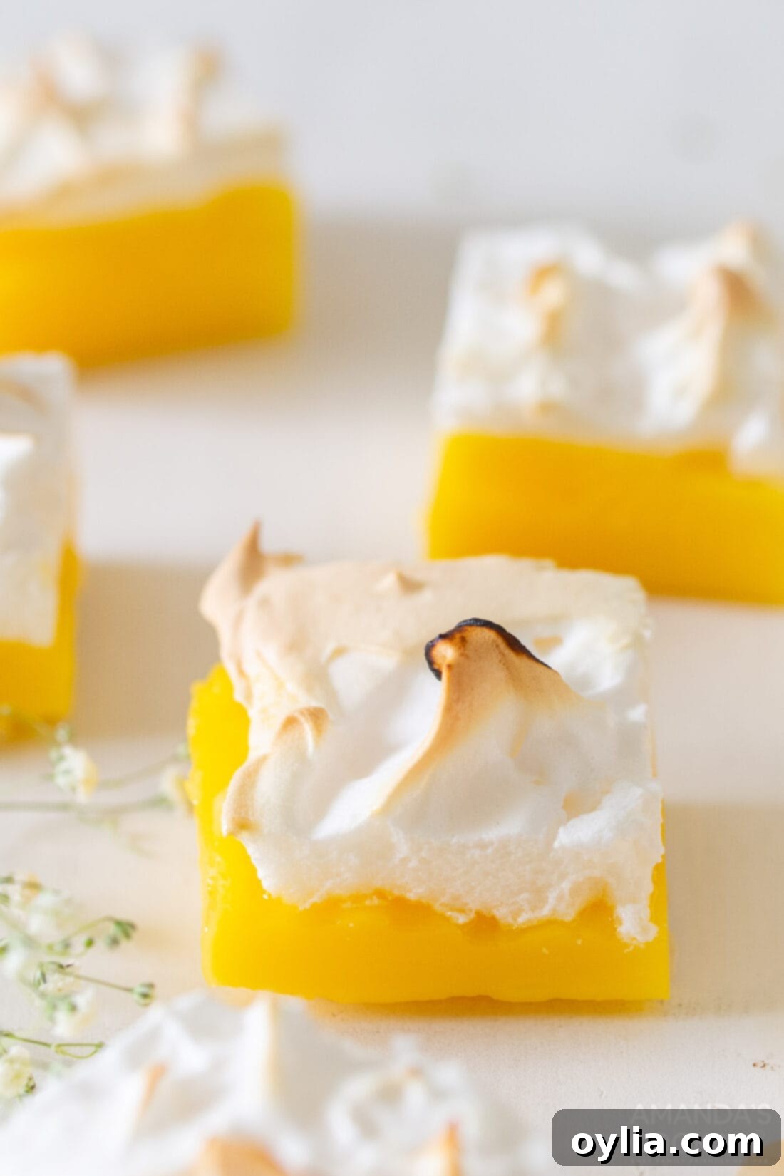 Lemon Meringue Pie Bars