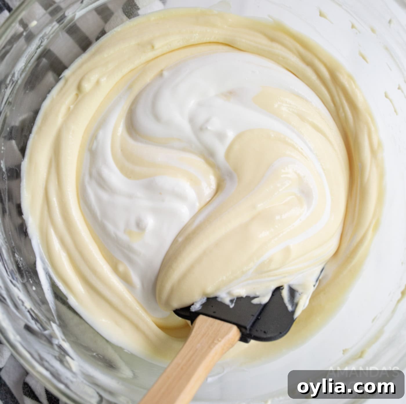  Fold in the sour cream