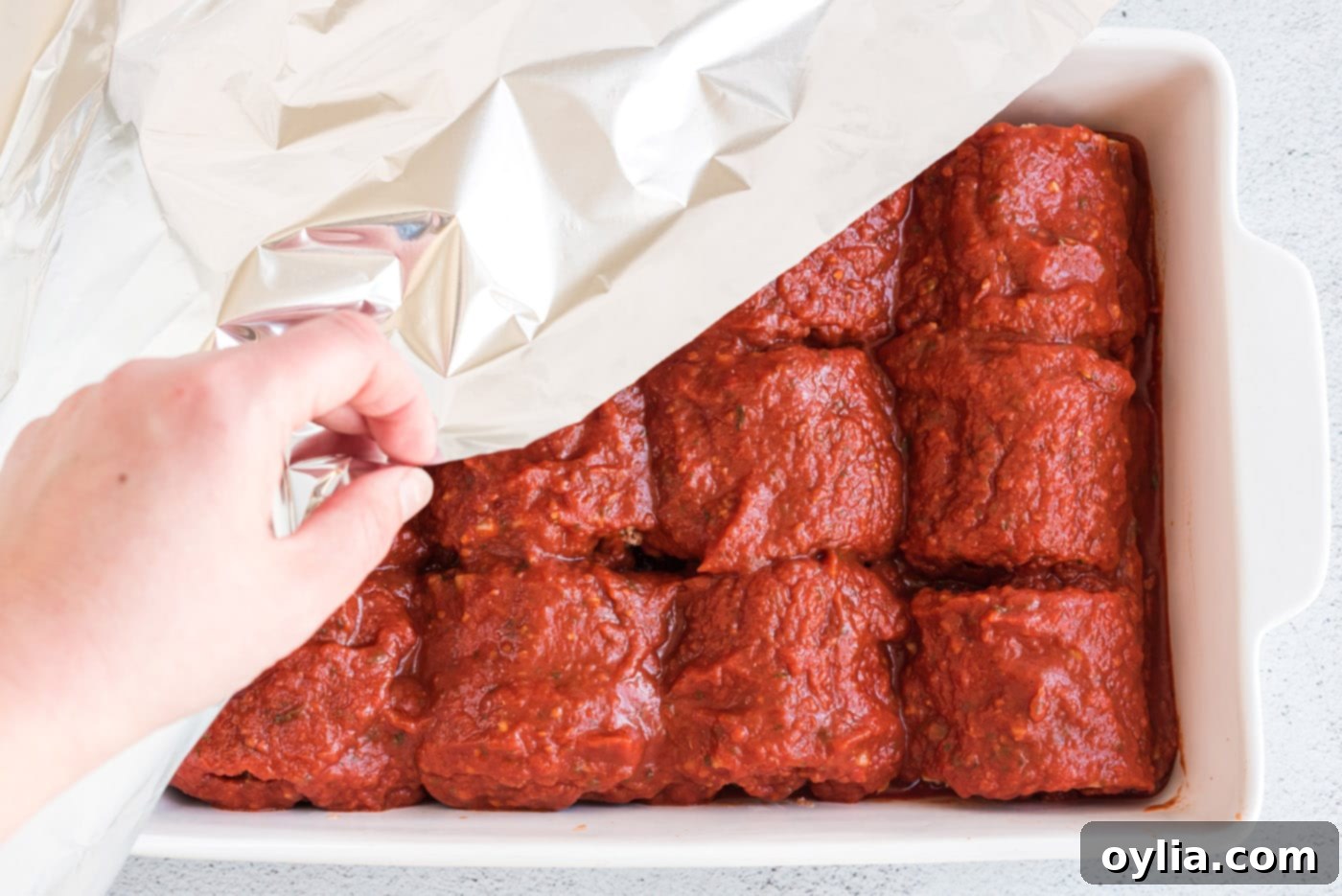 covering lasagna with aluminum foil
