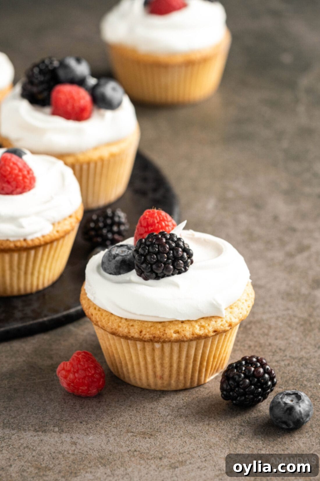 Miniature Pound Cakes 11 Pound Cake Cupcakes