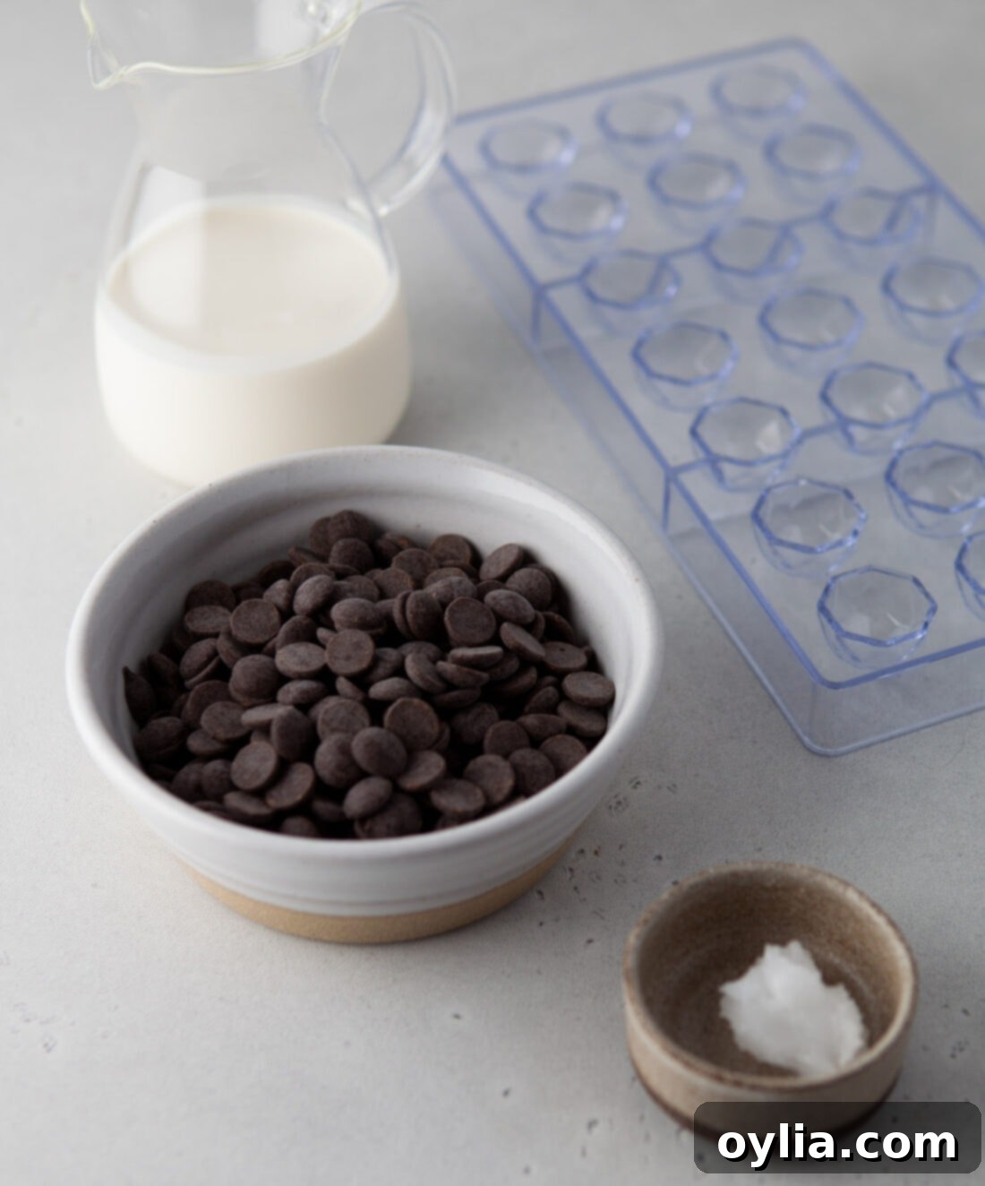 Velvet Chocolate Bites 4 ingredients for Chocolate Truffles