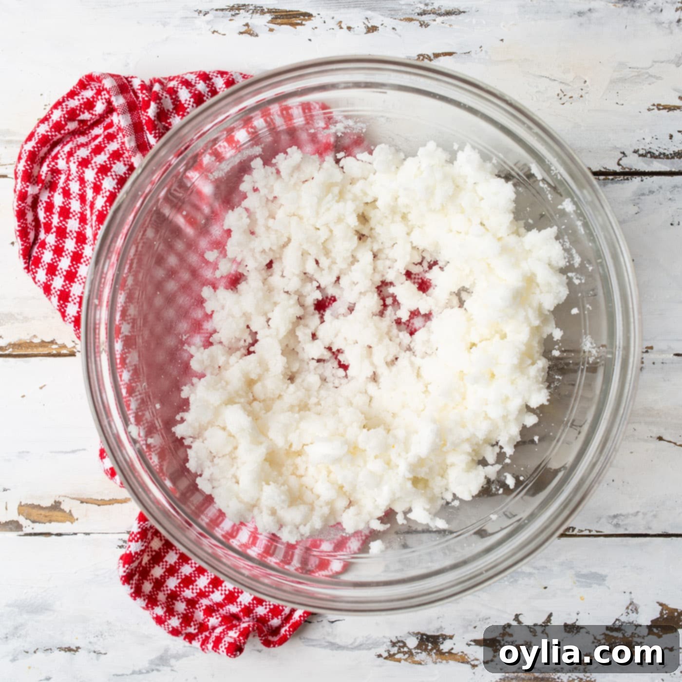 Creamed shortening and sugar mixture in a bowl