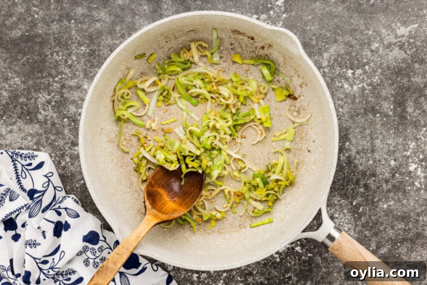 leeks in a skillet