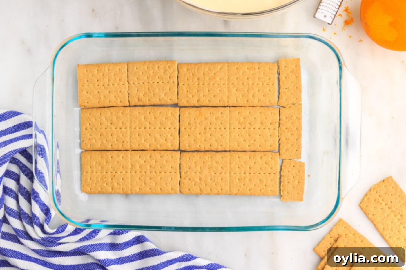 graham crackers on bottom of a baking dish