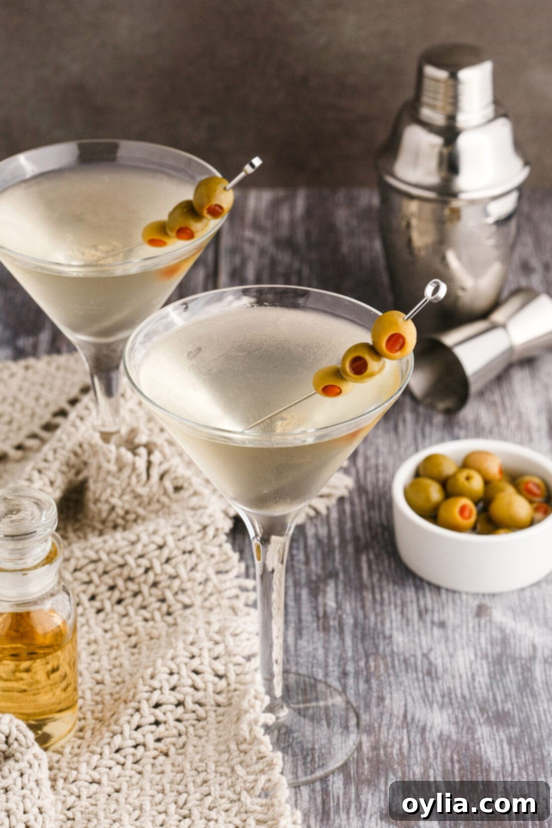 Dirty Martini 7 Dirty Martini with olives and a shaker