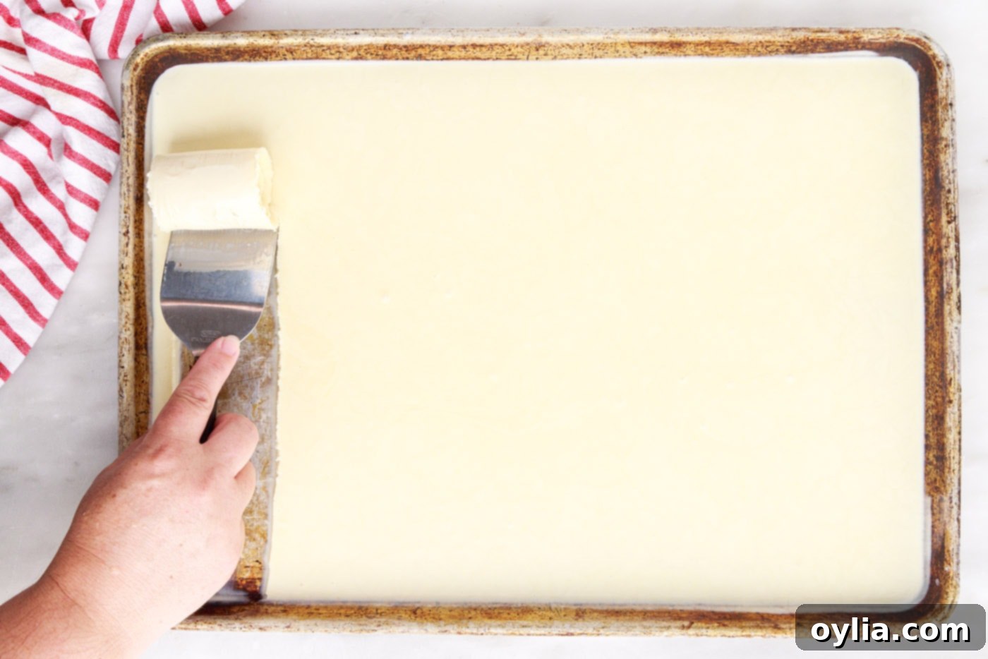 spatula rolling ice cream