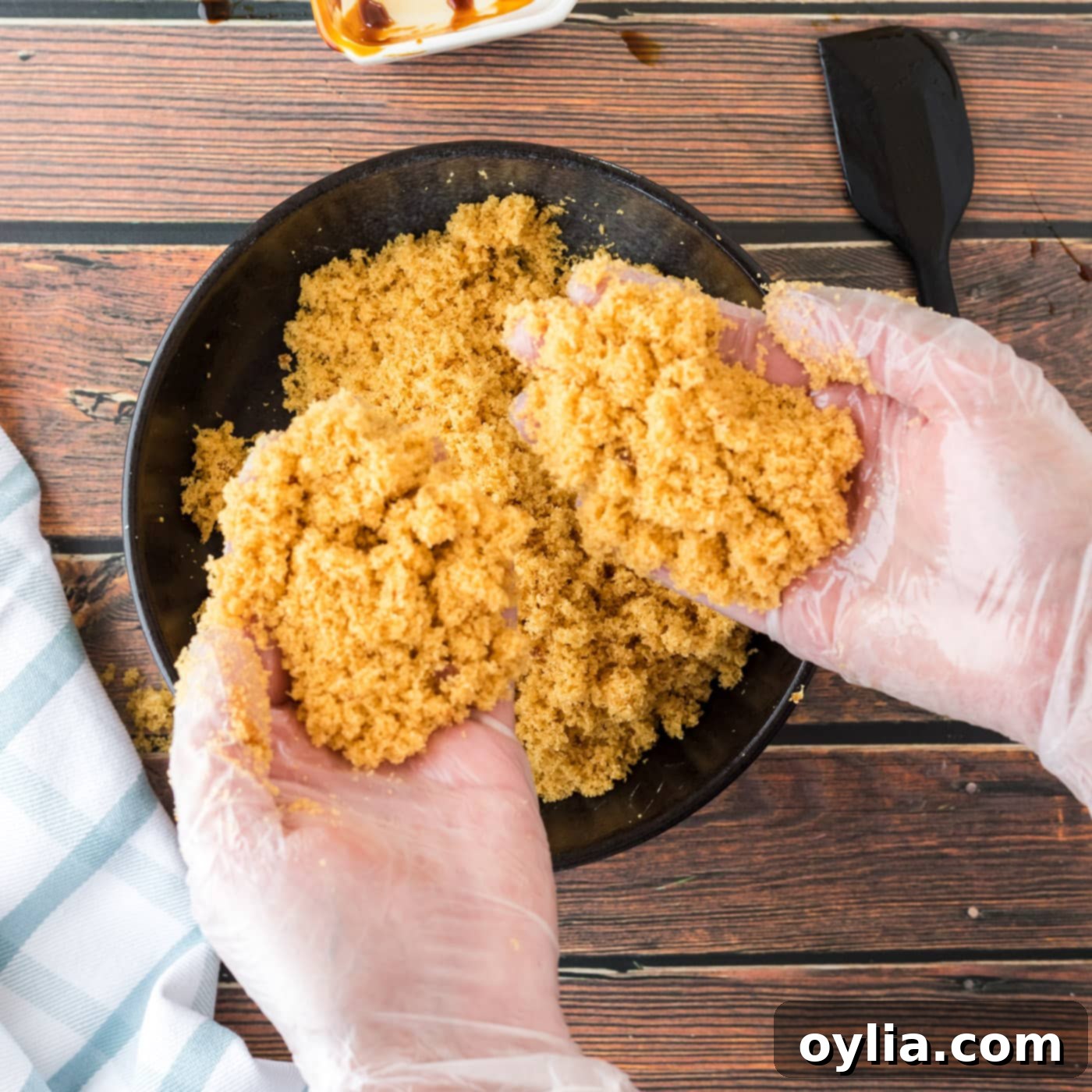 hands holding brown sugar