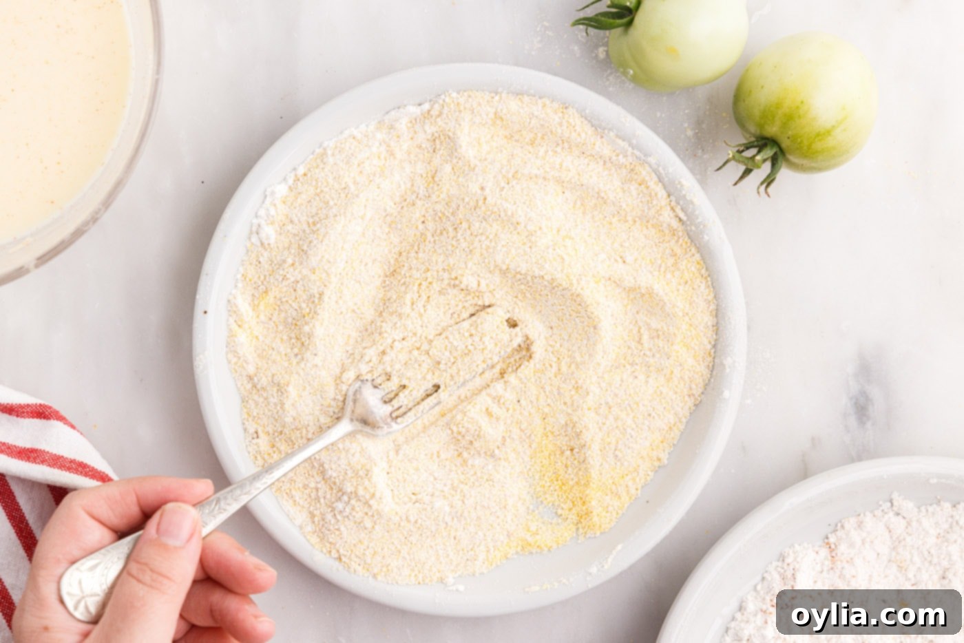 breadcrumb and cornmeal mix for fried green tomatoes