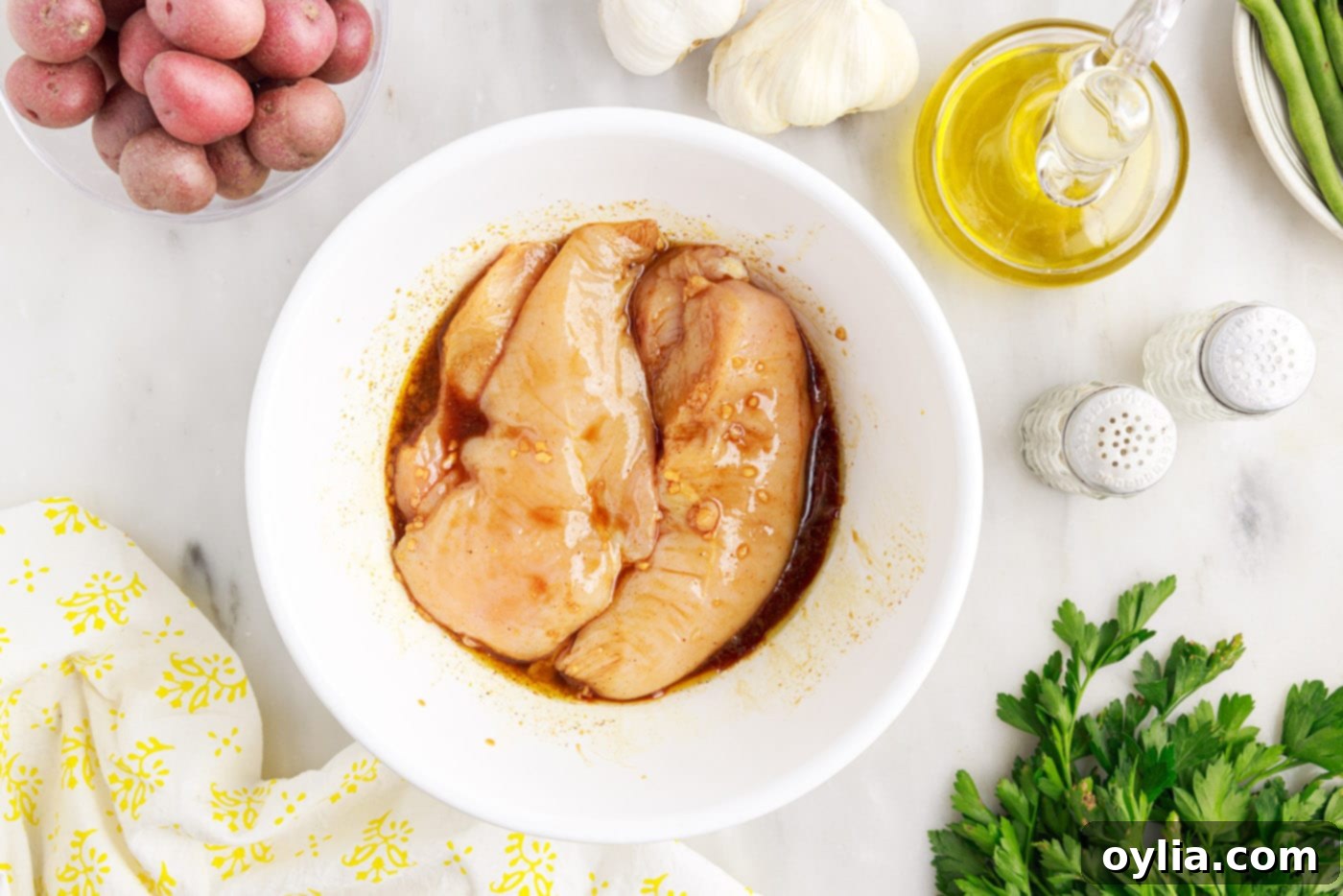chicken breasts in marinde